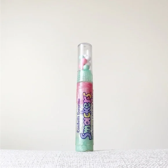 Sponged on Layered Cake Lip Gloss by Lip Smackers – Confetti Surprise - Picture 1 of 3